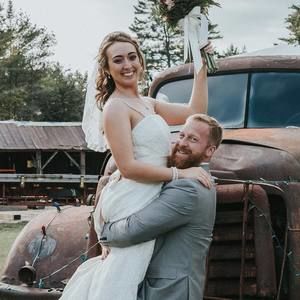 Meet your Posher, Becky